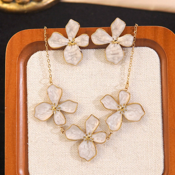 Wholesale Simple Plants And Flowers Dripping Oil Stainless Steel Flower Necklace And Earrings Set For Women