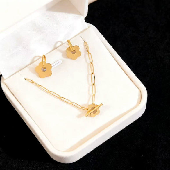 Wholesale Simple Plants And Flowers Electroplated Stainless Steel Earrings And Necklace Set For Women