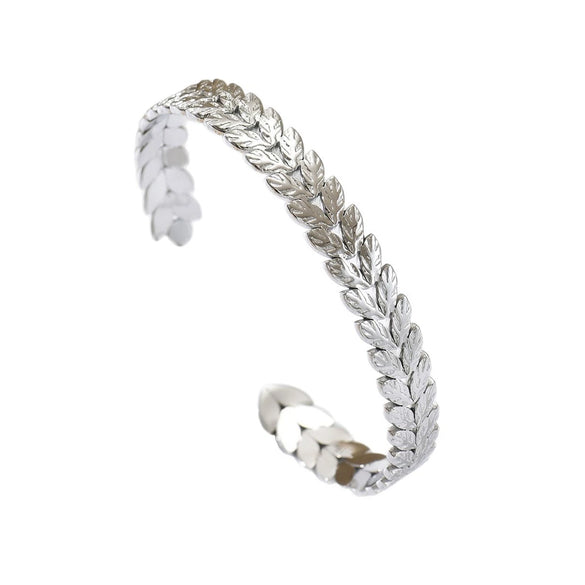Wholesale Simple Retro Leaf Batch Flower Texture Electroplated Stainless Steel Bracelet For Women