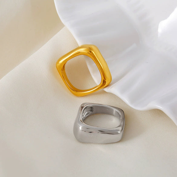 Wholesale Simple Square Geometric Stainless Steel Pvd Plated 18K Gold Vintage Ring Jewelry For Women