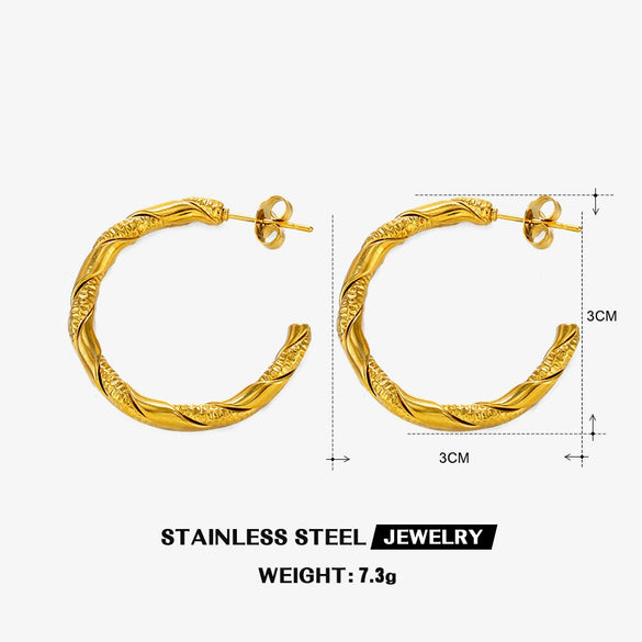 Wholesale Simple Stainless Steel Cshaped Goldplated Electroplated Women's Twist Earrings