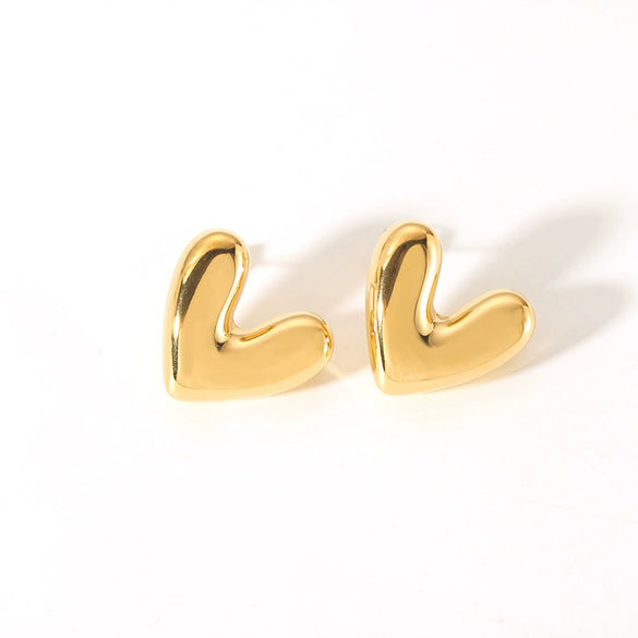 Wholesale Simple Stainless Steel Heartshaped Love Earrings For Women With 18K Gold Plated Vacuum Real Gold Electroplating In Pvd Furnace In Ins Fashion