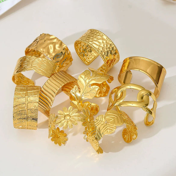 Wholesale Simple Stainless Steel 18K Gold Plated Open Wave Glossy Bracelet For Women