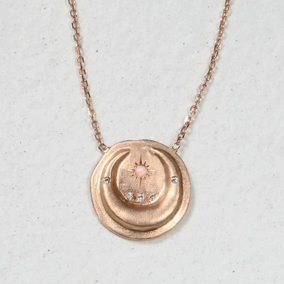 Wholesale Simple Style Copper Gold Plated Necklace With Geometric And Heart Shaped Pendant Inlaid With Color Zircon