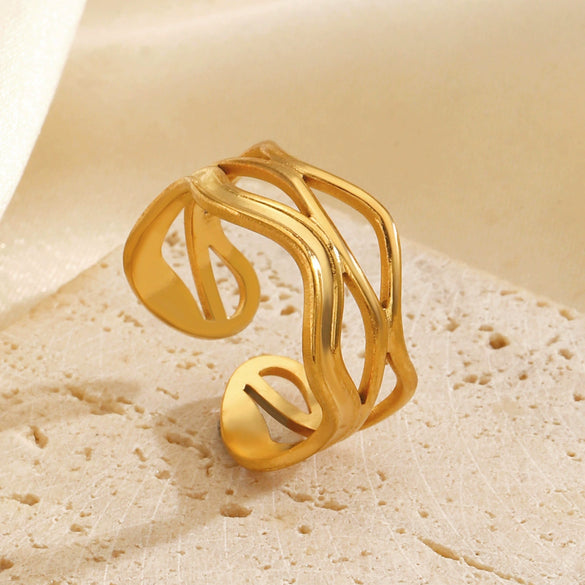 Wholesale Simple Style Geometric Stainless Steel Ring For Women 18K Goldplated Electroplating