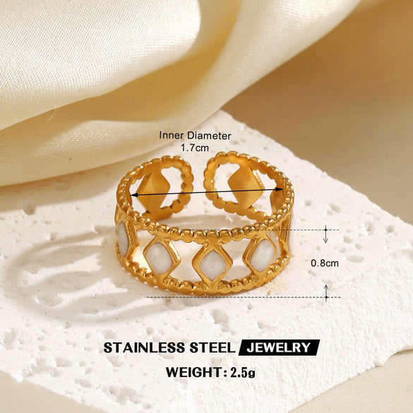 Wholesale Simple Style Stainless Steel White Oil Drop Round Ring For Women With Geometric Pattern And Electroplating