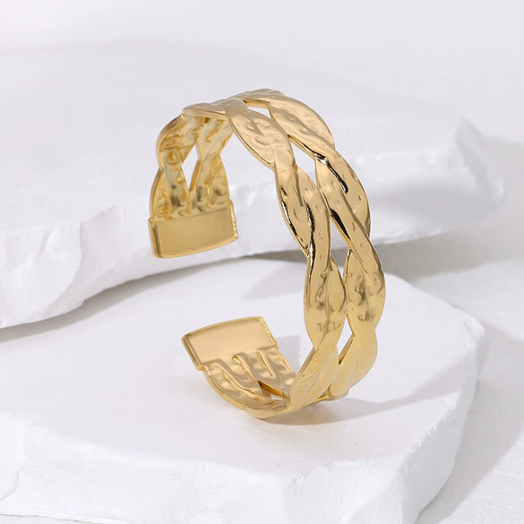 Wholesale Simple Style Titanium Steel Woven Pattern Electroplated Bracelet