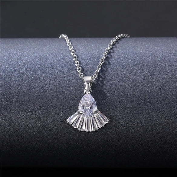 Stainless Steel Titanium Steel White Gold Plated Simple Style Plating Inlay Water Droplets Flower Zircon Pendant Necklace