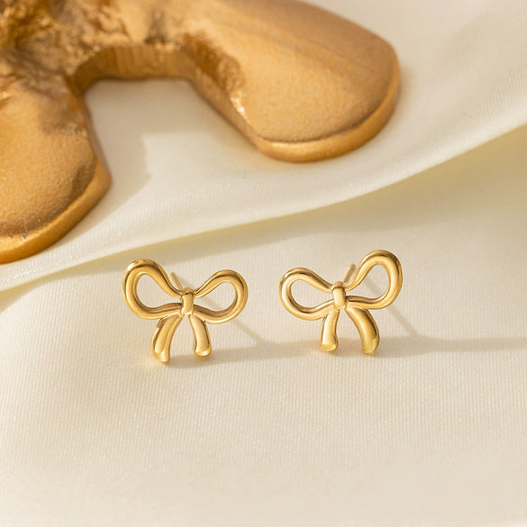 Wholesale Simple Sweet Geometric Bow Tie Design Electroplated Titanium Steel Jewelry Set For Women