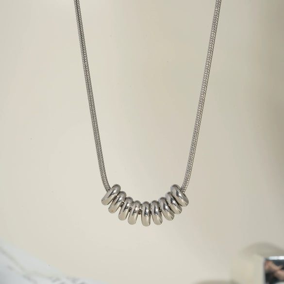 Wholesale Small Beaded Snake Chain Stainless Steel Necklace For Women With Geometric Design And Pvd Furnace Vacuum Real Gold Plating