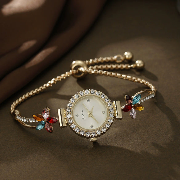 Wholesale Small Fresh Round Alloy Quartz Bracelet Watch Jewelry Set For Women