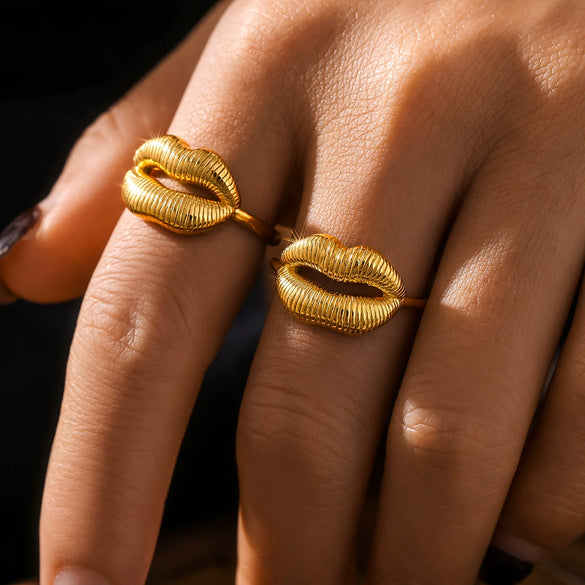 Wholesale Smile Lip Ring Titanium Steel Pvd Electroplated Opening Adjustable Ring Geometric Style