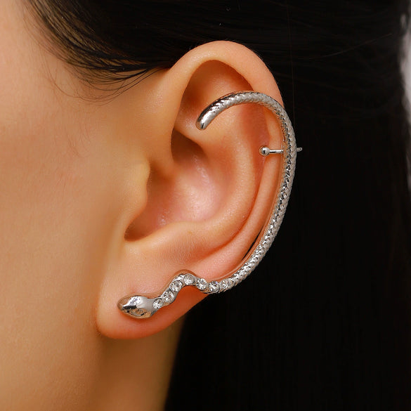 Wholesale Snakeshaped Copper Electroplated Diamondencrusted Ear Cuffs For Women