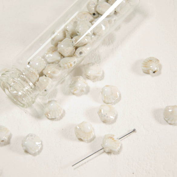 Wholesale Soft Pottery Fresh Shell Ceramic Scallop Loose Beads For Diy Jewelry Pendant Bracelet Accessories