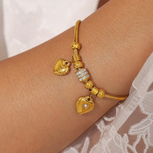 Wholesale Soft Snake Bracelet With Double Heart Sticky Czech Rhinestones And Geometric Pattern Made Of Stainless Steel With Electroplating