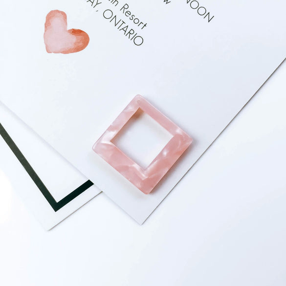 Wholesale Square Acrylic And Resin Earrings Pendant Jewelry Accessories With Dripping Glue Treatment