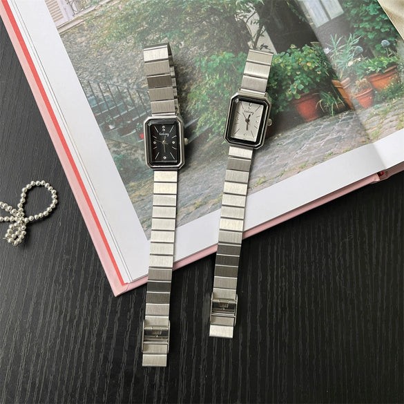 Wholesale Square Metal Quartz Watch With Simple Texture For Female Students High End Sense Cold Niche Ins Style