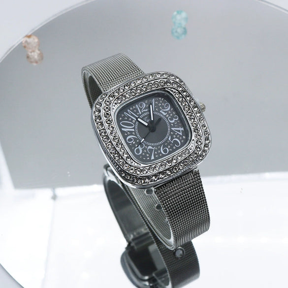 Wholesale Square Quartz Watch With Alloy Case Stainless Steel Strap And Diamondembedded Fashion Leisure Style
