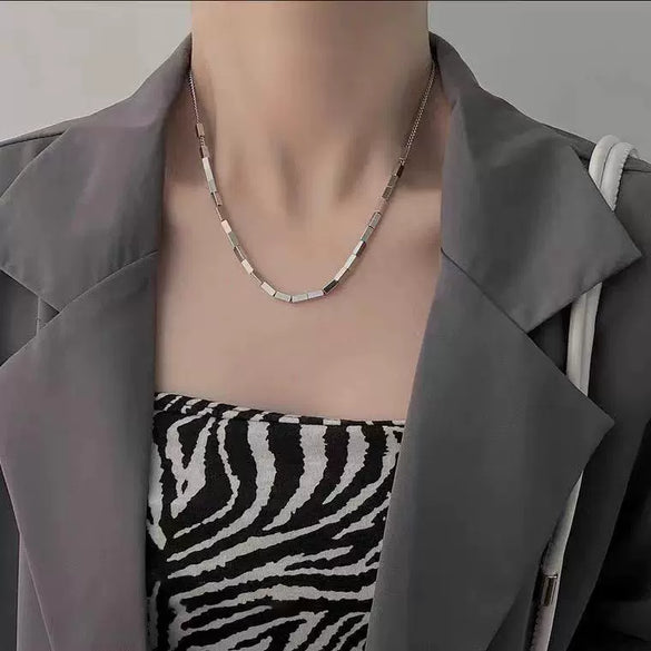 Wholesale Square Titanium Steel Metal Mesh Snake Bone Chain Necklace For Women With Geometric Design And Electroplating