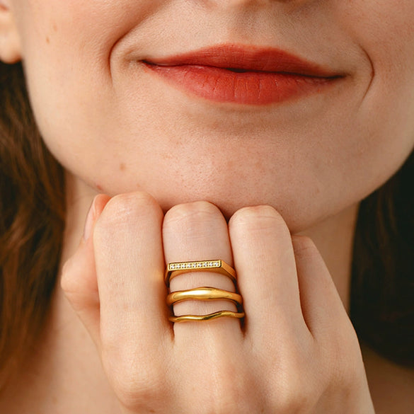 Wholesale Stackable 18K Gold Plated Stainless Steel Wave Ring For Women And Men