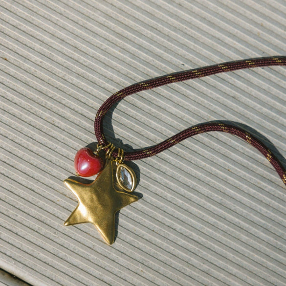 Wholesale Stacking Style Heart Fivepointed Star Pendant Necklace Electroplated 18K Gold Stainless Steel For Women