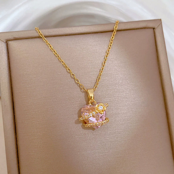 Wholesale Stainless Steel And Copper Love Flower Geometric Pattern Necklace For Women And Men