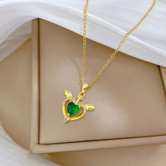 Wholesale Stainless Steel And Copper Love Wings Animal Zodiac Cartoon Minimalist Full Diamond Necklace Unisex