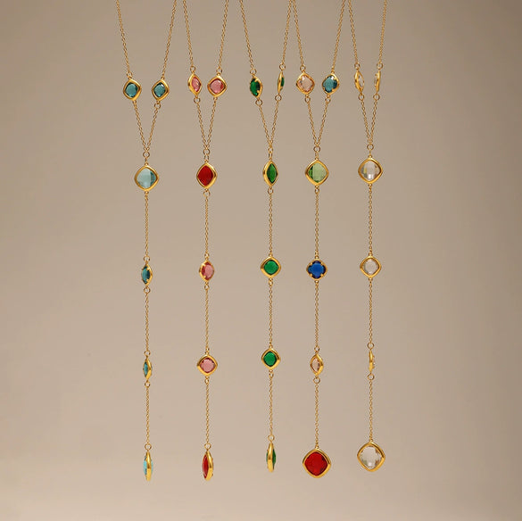 Wholesale Stainless Steel And Czech Glass Geometric Light Luxury Niche Necklace 18K Gold Plated