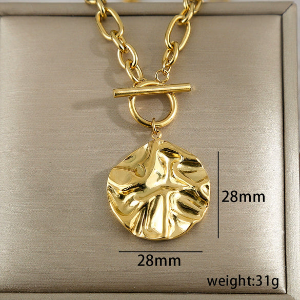 Wholesale Stainless Steel And Titanium Steel Geometric Heart Pendant Necklace With Rectangular Chain 18K Gold Plated Hiphop Allmatch Women's Accessories