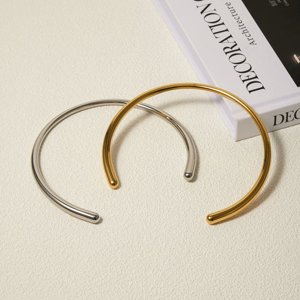 Wholesale Stainless Steel And Titanium Steel Geometric Joker Jewelry Simple Smooth Collar Style