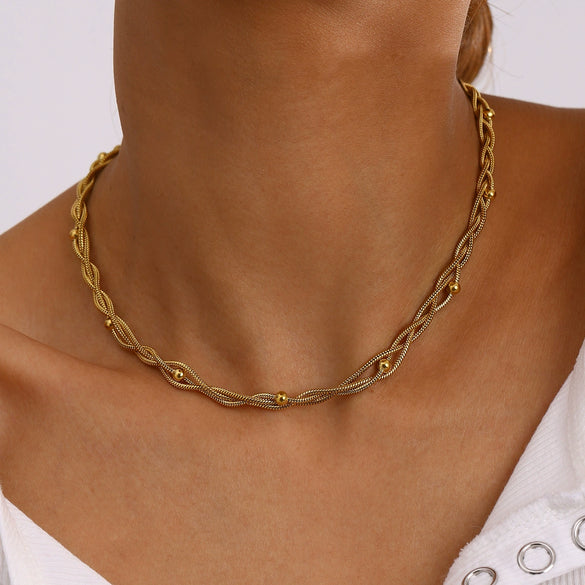 Wholesale Stainless Steel And Titanium Steel Geometric Multilayer Stacked Clavicle Necklace For Women With Electroplating