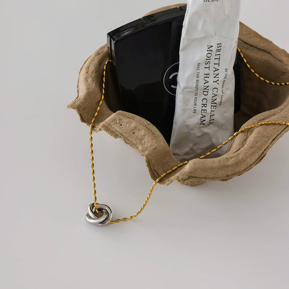 Wholesale Stainless Steel And Titanium Steel Geometric Style Wrapped Buckle Necklace For Women With Electroplating Processing
