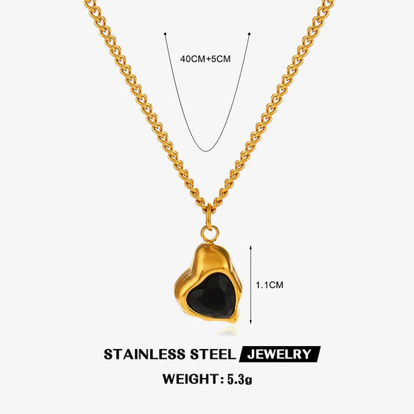 Wholesale Stainless Steel And Titanium Steel Heart Shaped Necklace For Women With Electroplating Design