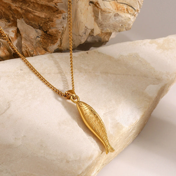 Wholesale Stainless Steel And Titanium Steel Marine Pendant Necklace With Animal Zodiac Pattern And Electroplating For Women