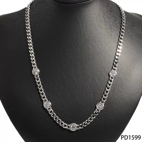 Wholesale Stainless Steel And Titanium Steel Necklace And Bracelet Set With Retro Cuban Chain And Round Zircon Electroplated