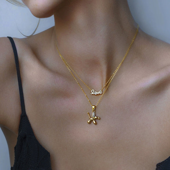 Wholesale Stainless Steel And Titanium Steel Rhinestone Dog Shaped Letter Clavicle Chain Jewelry With Electroplating For Women