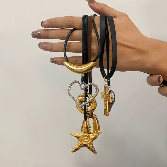 Wholesale Stainless Steel And Titanium Steel Starfish Shaped Women's Necklace With Black Rope Electroplated Treatment Geometric Design