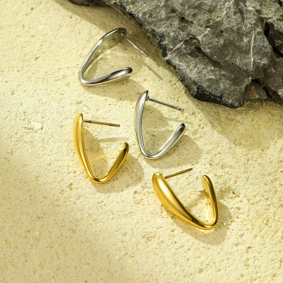 Wholesale Stainless Steel And Titanium Steel Vshaped Earrings Normcore Style Electroplated For Women