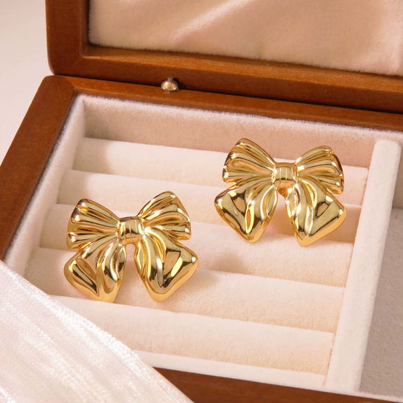Wholesale Stainless Steel Bow Earrings With Simple Design And Polish Finish For Women