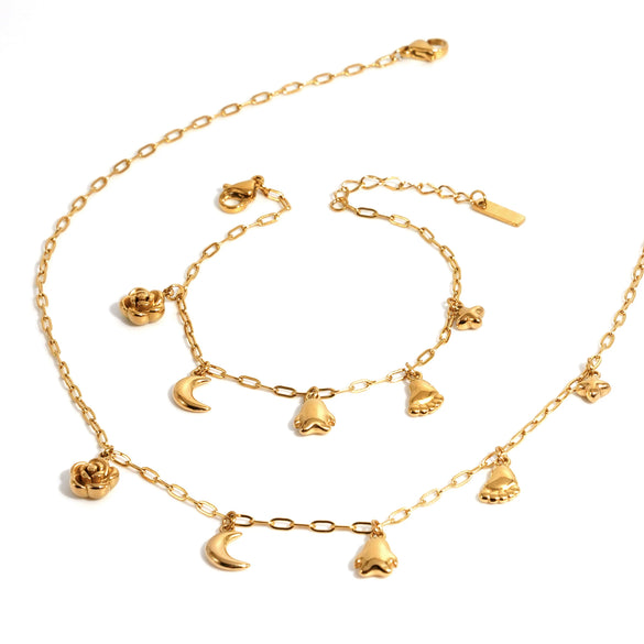 Wholesale Stainless Steel Bracelet And Necklace Set With Simple Animal Pendant In Penguin Paw Moon Flower Bear Pig Shapes Electroplated
