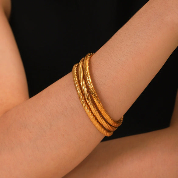 Wholesale Stainless Steel Bracelet Ins Style Minimalist Hollow Texture Electroplated For Women