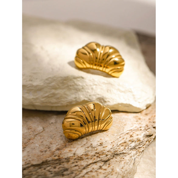Wholesale Stainless Steel Chubby Horn Wrap Texture Electroplated Unisex Earrings