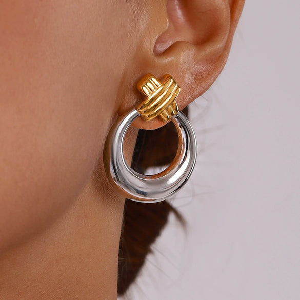 Wholesale Stainless Steel Color Matching Circular Earrings With Geometric Style And Electroplating For Women