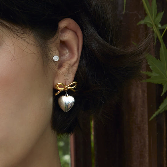 Wholesale Stainless Steel Contrast Color Love Bow Earrings With Electroplating For Women