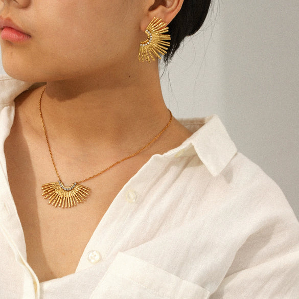 Wholesale Stainless Steel Diamondencrusted Geometric Fanshaped Pendant Necklace And Earrings For Women
