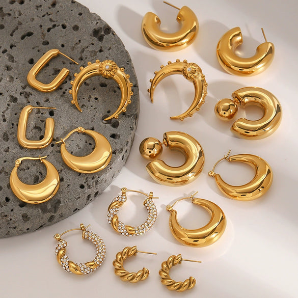 Wholesale Stainless Steel Double C Earrings With Geometric Style And Electroplating For Women