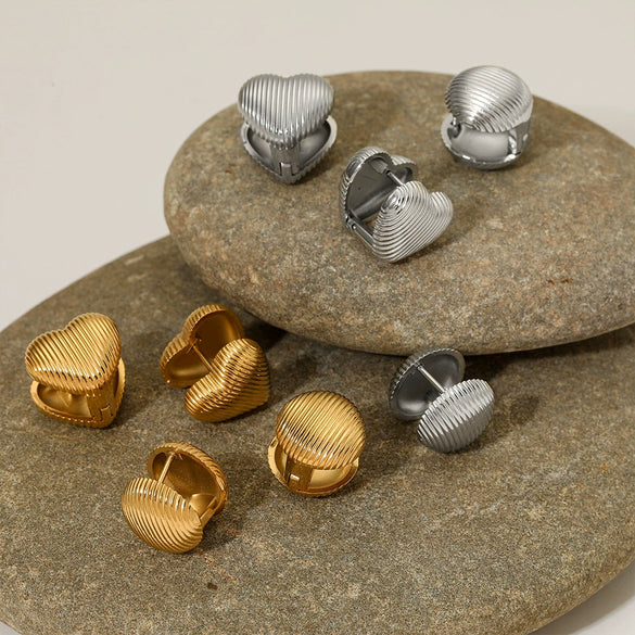 Wholesale Stainless Steel Double Sided Round Heart Shaped Texture Earrings With Electroplating For Women