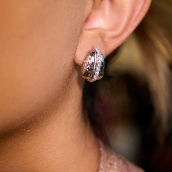 Wholesale Stainless Steel Drop Shape Electroplated Women's Earrings Light Luxury Minimalist Design