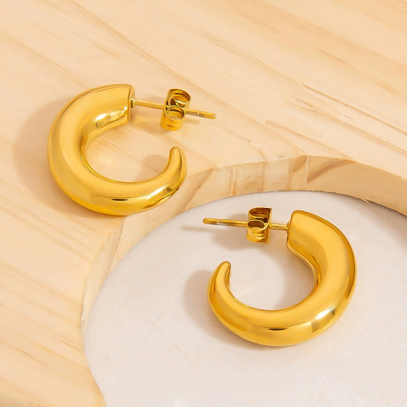 Wholesale Stainless Steel Earrings Electroplated Asymmetrical Oval Halfmoon Geometric Heart Shape Retro Style For Women