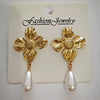 Wholesale Stainless Steel Earrings For Women With Leaf And Geometric Patterns Electroplated Design